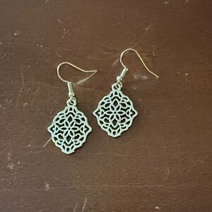 Elegant Silver Filigree Earrings